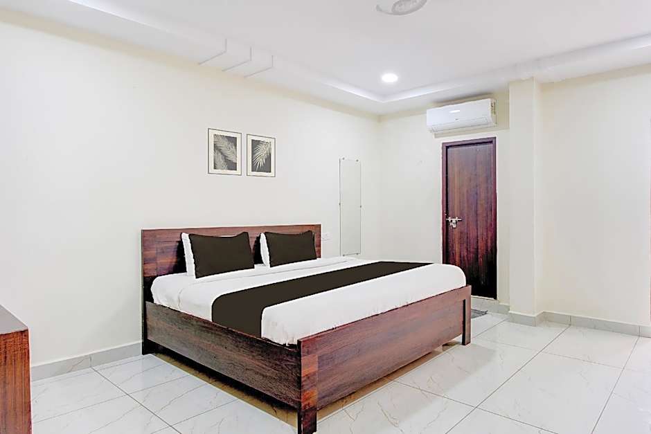 Hotel O Ramavarapadu Near PVR Icon