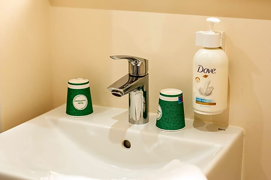 Premiere Classe Annecy Ouest - Cran Gevrier