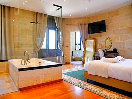 King Room with Garden View