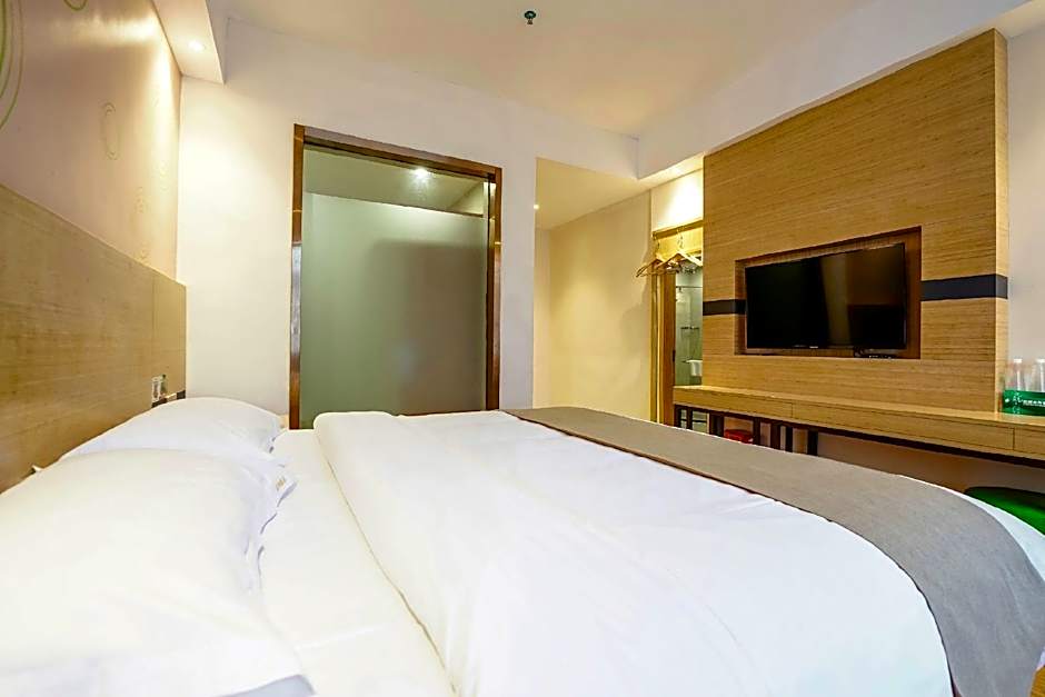 GreenTree Inn Nanchang Train Station Luoyang Road Hotel