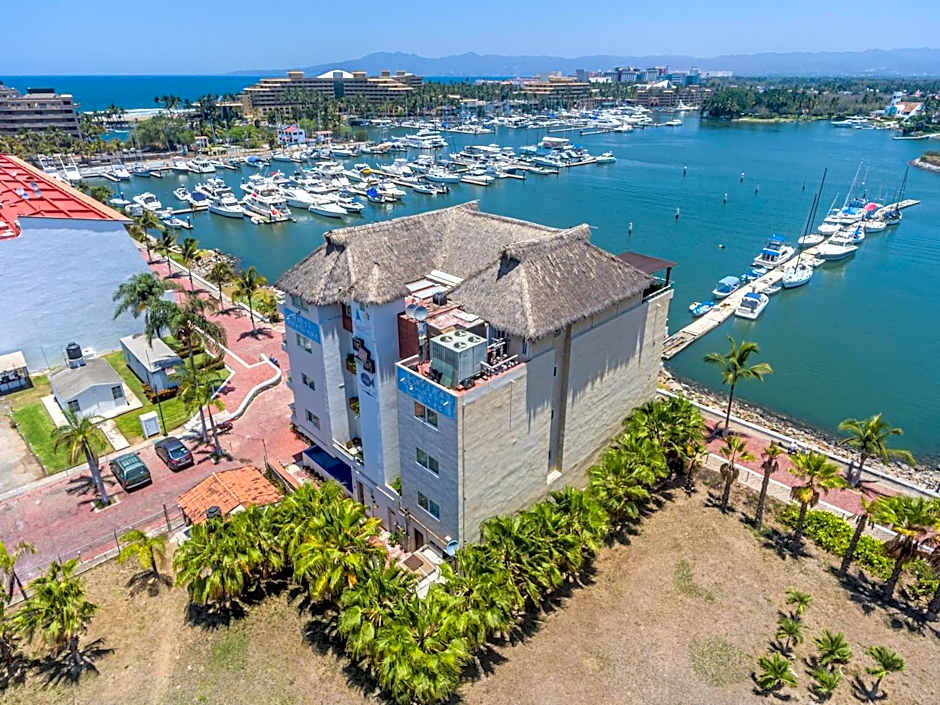 Marina Banderas Suites Hotel Boutique