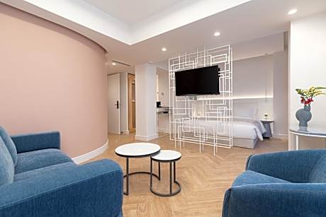 Urban Suite City View