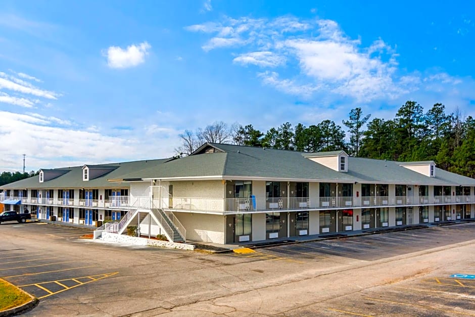 Motel-6 Lagrange Ga