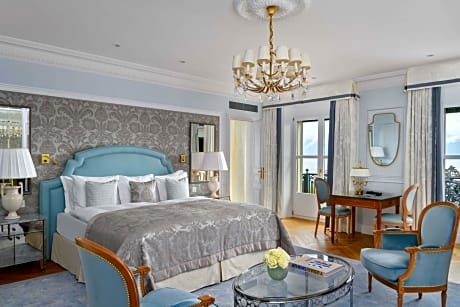 Beau Rivage Junior Suite with Lake View
