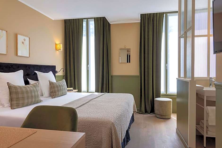 Le Petit Beaumarchais Hotel & Spa
