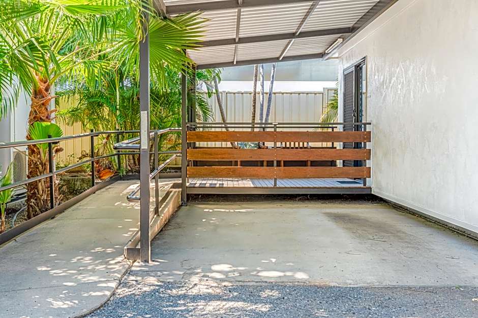 Emerald Motel Apartments