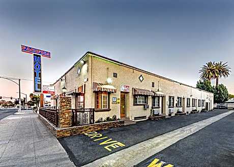 Pacifica Motel
