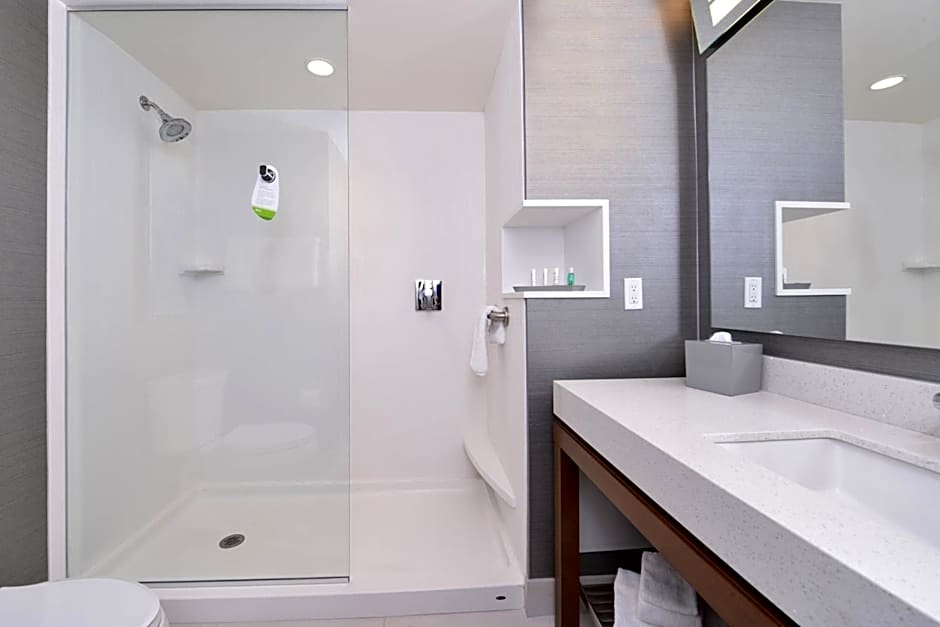 Courtyard by Marriott Saskatoon Airport