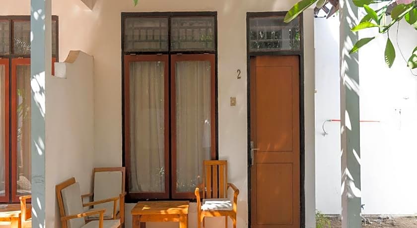 OYO 997 Ocean 2 Bungalows