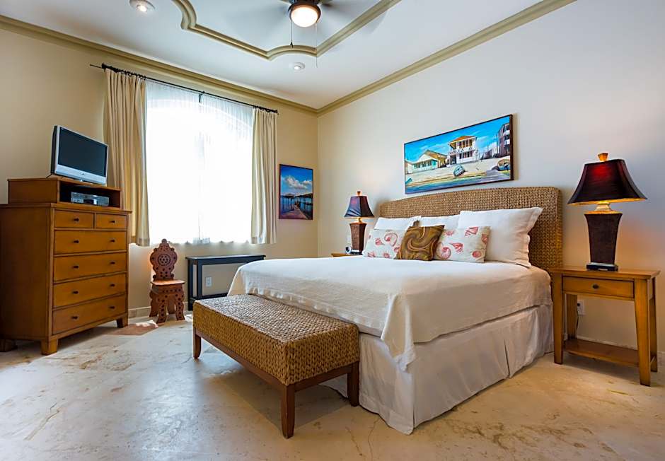 Belizean Cove Estates