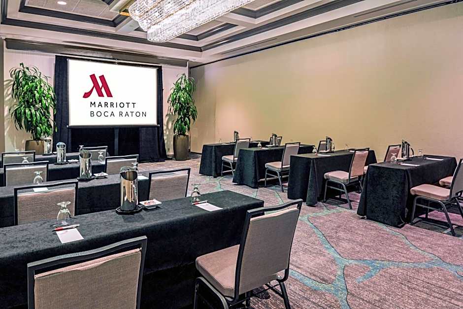 Boca Raton Marriott At Boca Center