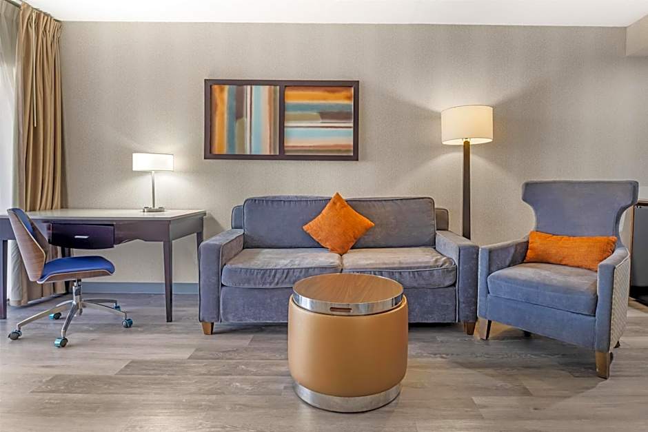 Best Western Plus Miamisburg-Dayton Suites, Banquets & Hotel