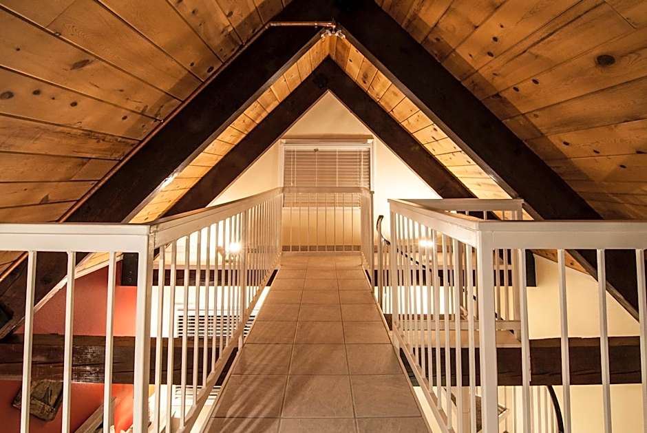 Northlake Lodges & Villas