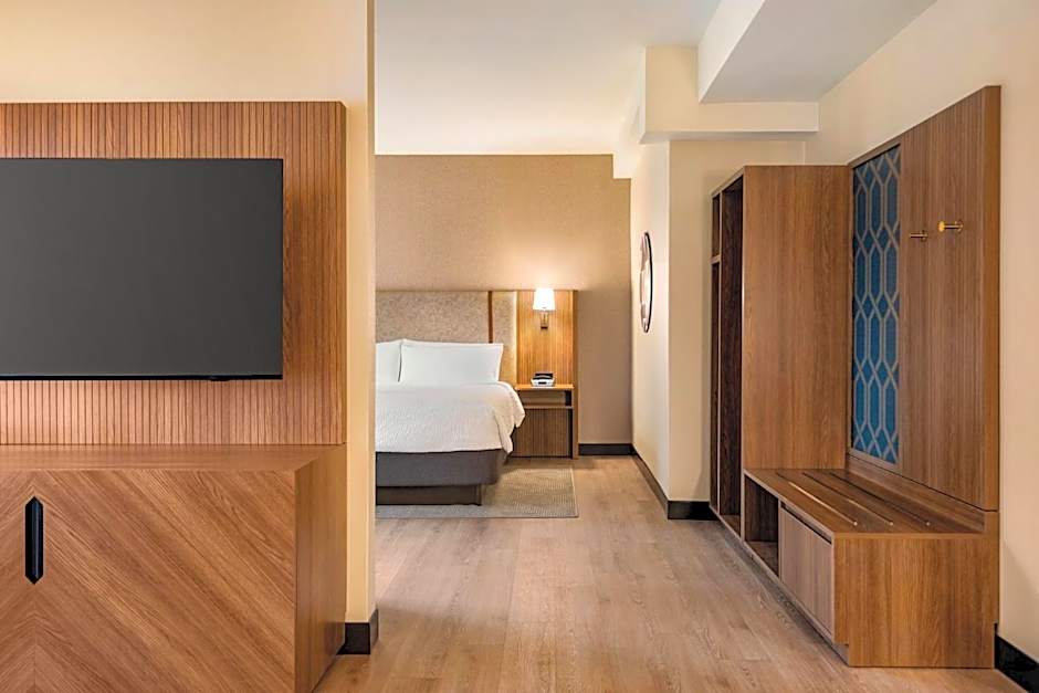 Holiday Inn & Suites Vancouver Downtown By IHG