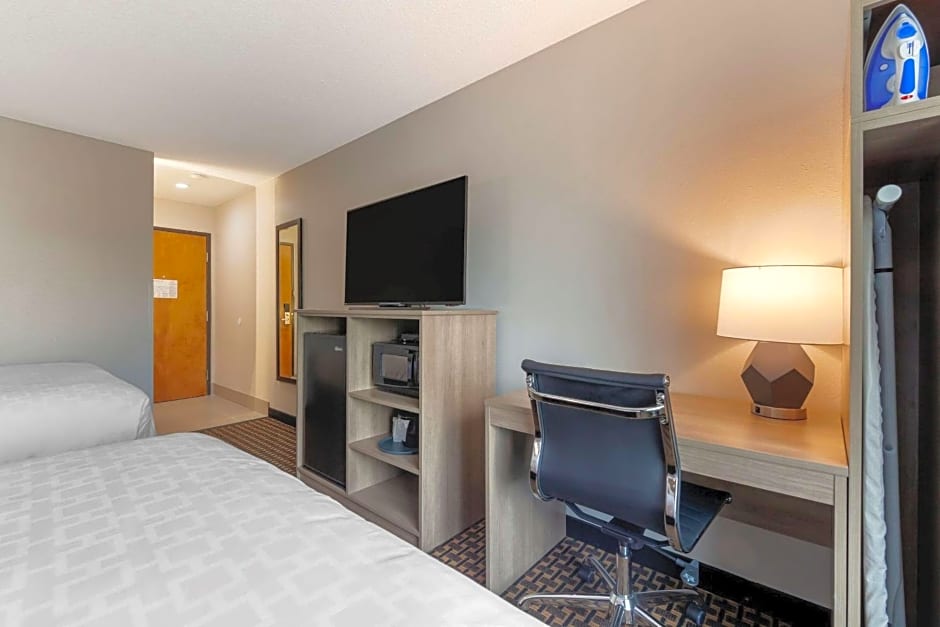 Clarion Pointe Tomah