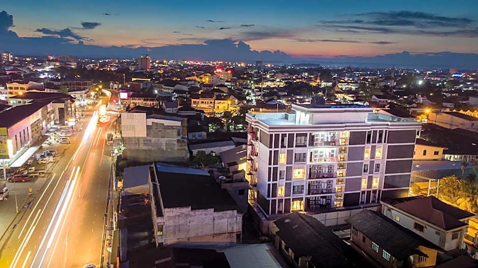 S 2 Modern Boutique Hotel