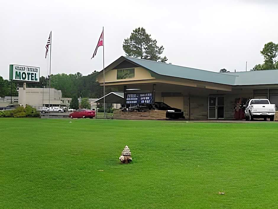 Holiday Terrace Motel