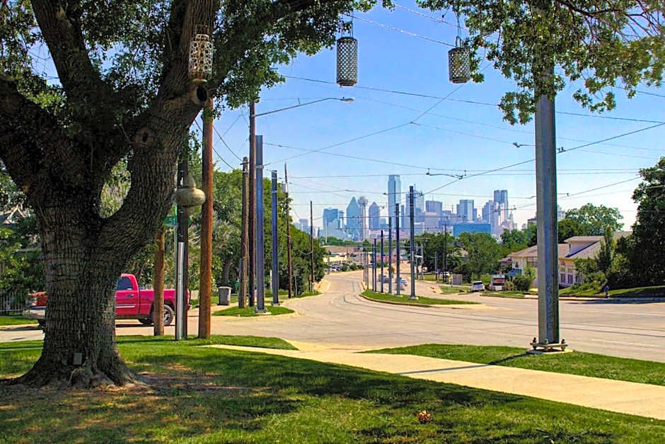 The Bishop Arts Hotel by Qresorts