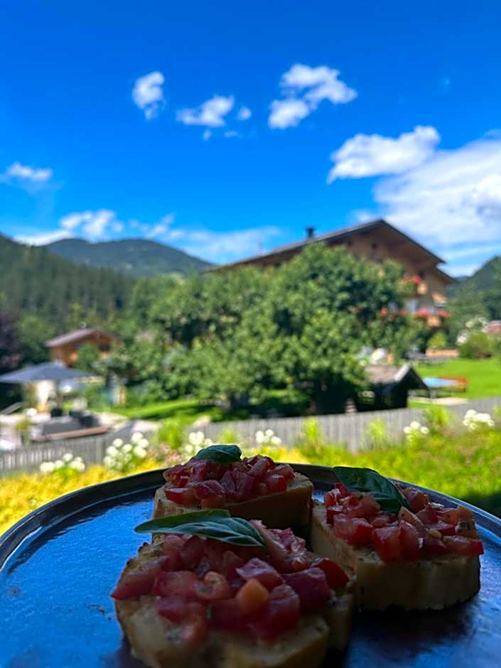 THE MATTHEW - Copper Lodge