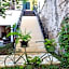 Hotel & Hostal Boutique Casa Garza