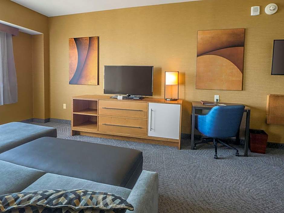 DoubleTree by Hilton Hotel Niagara Falls New York