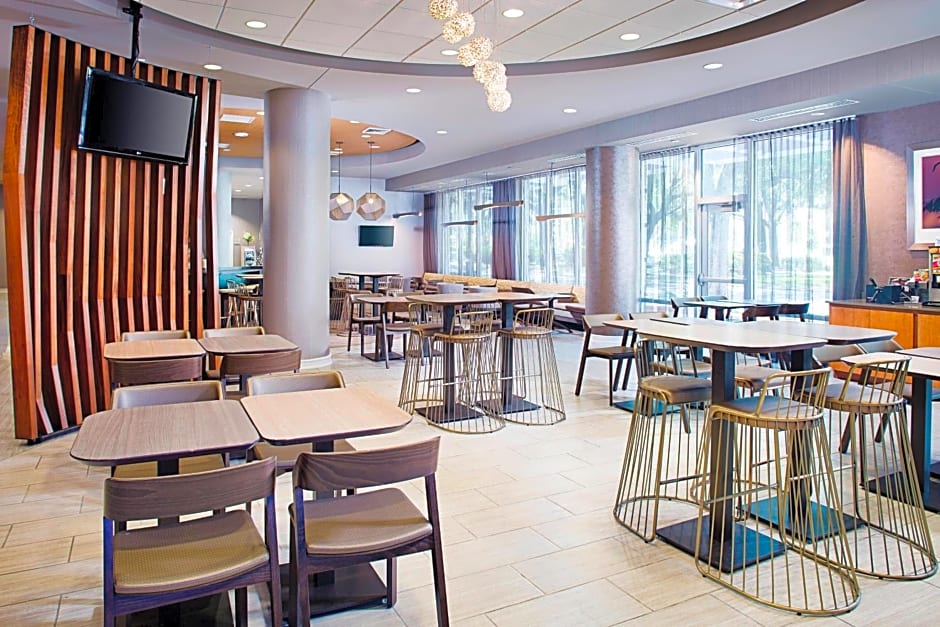 Springhill Suites by Marriott Savannah Downtown Historic District