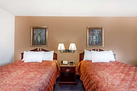 1 King Bed Mobility Accessible Room Non-Smoking