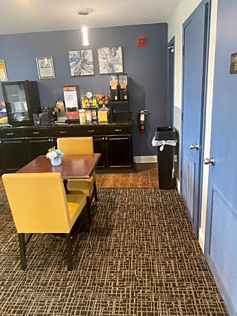 Fairview Inn - Greensboro Airport