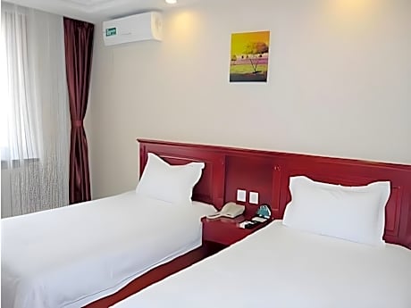 GreenTree Inn Shanxi Jinzhong JieXiu Railway Station Express Hotel