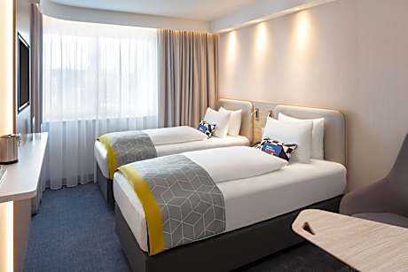 Standard Twin Room - Free Breakfast