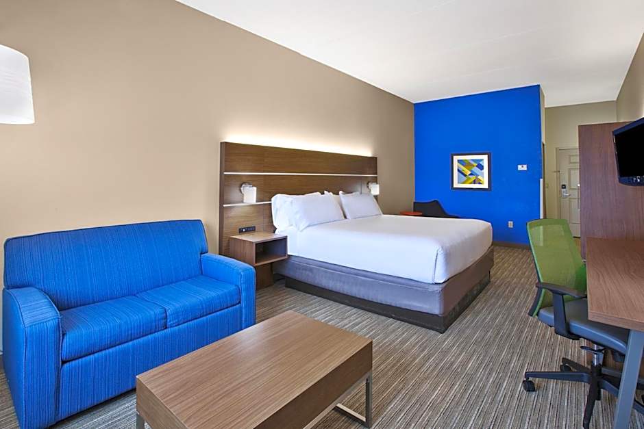 Holiday Inn Express Hotel & Suites Manchester Conference Center By IHG