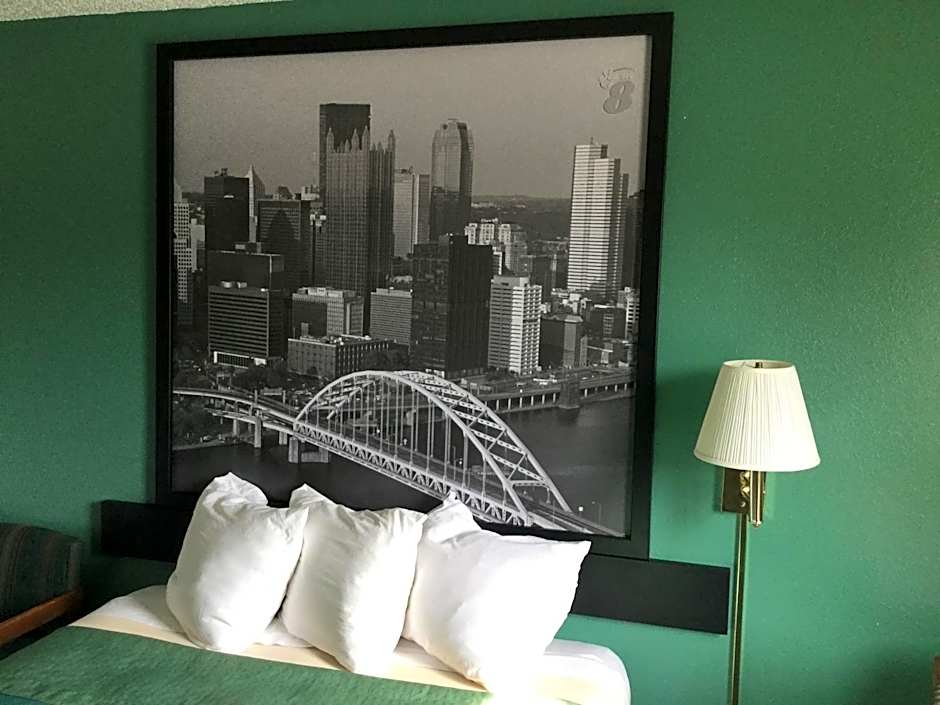 Super 8 by Wyndham New Stanton