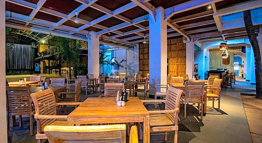 Gili Sands Hotel & Bar