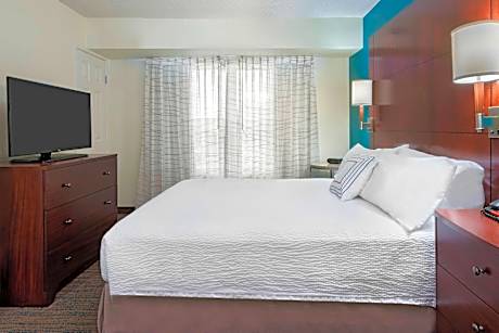 One-Bedroom King Suite with Sofa Bed