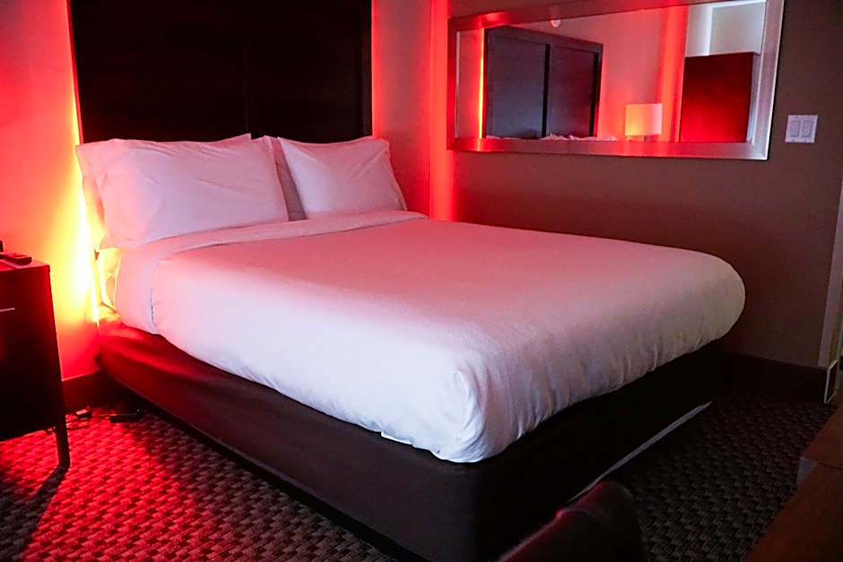 Hotel Mint JFK Airport