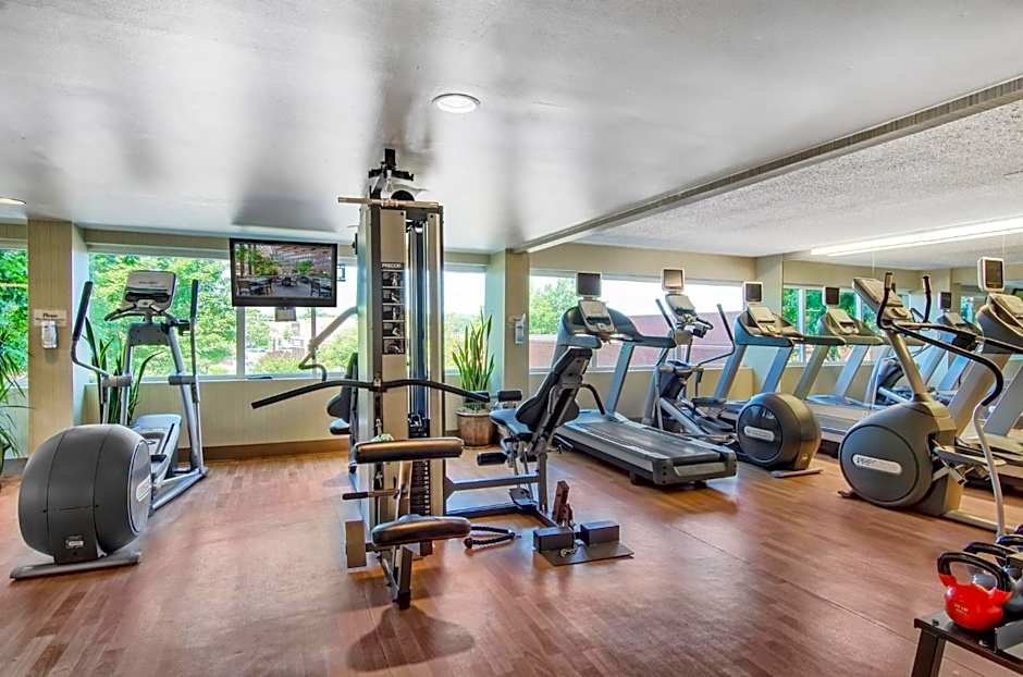 Omni Charlottesville Hotel