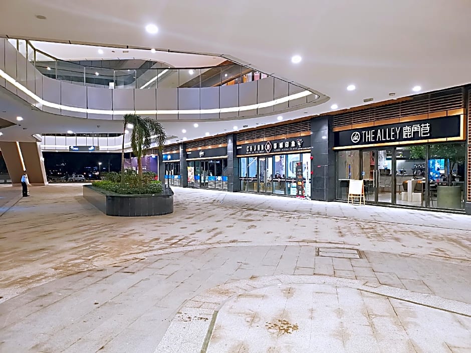 R&F Princess Cove CIQ Premium Sea View Suites by NEO