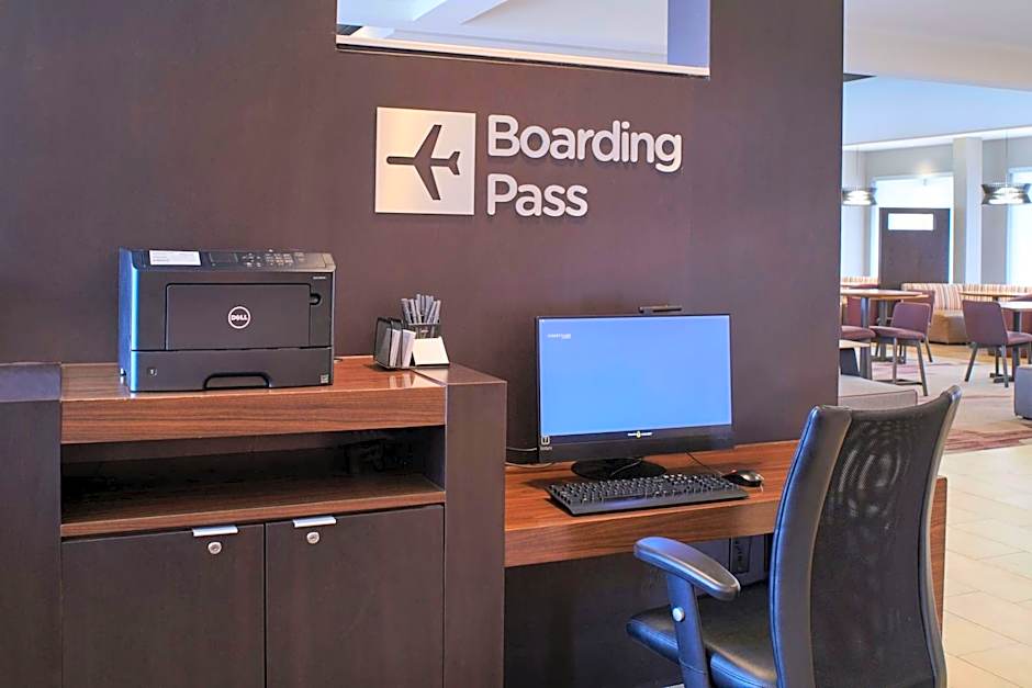 Courtyard By Marriott Detroit Metro Airport Romulus