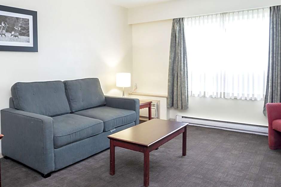 Sandman Hotel Quesnel