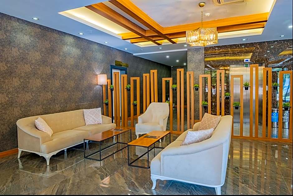 Shimall Hotel