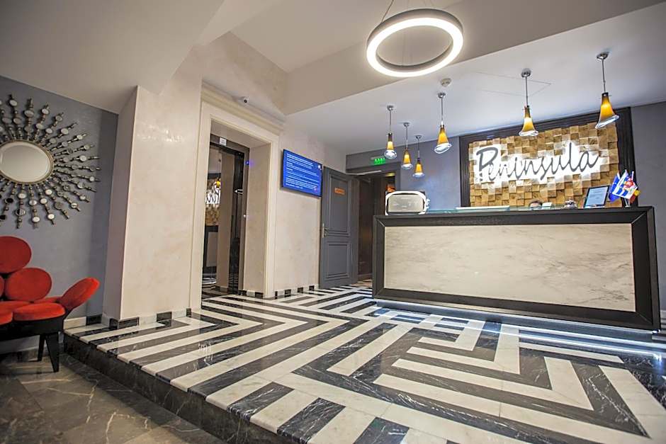 Peninsula Boutique Hotel