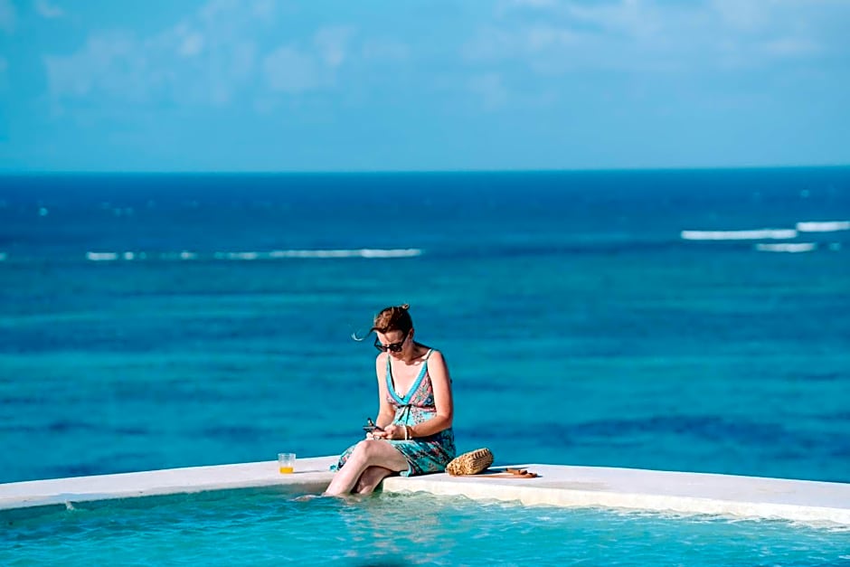 Pearl Beach by Sansi