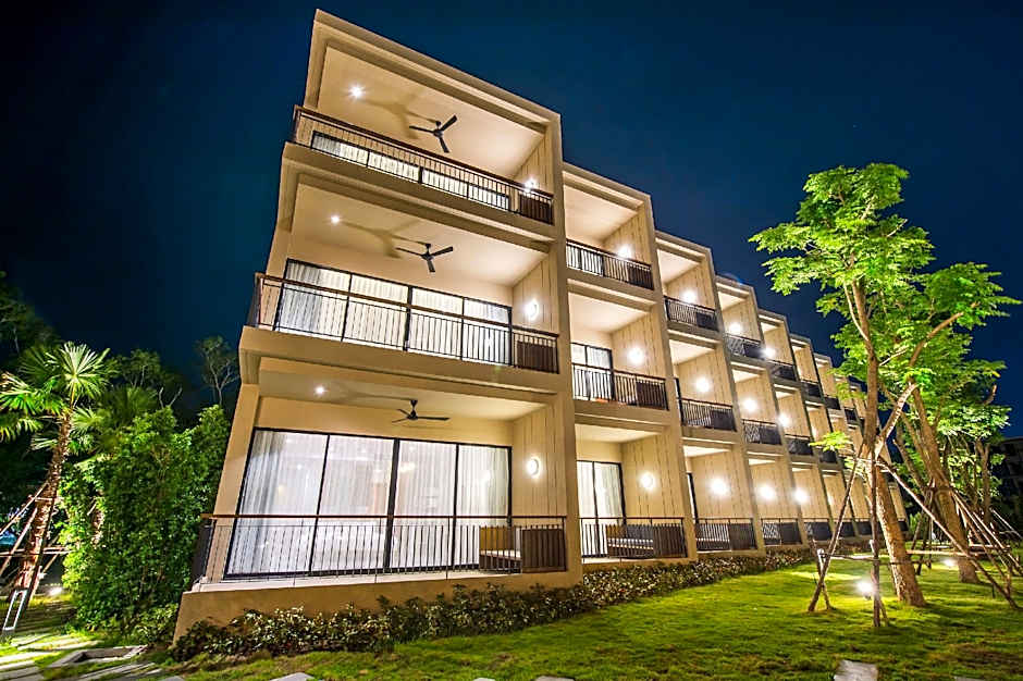 The Gallery Hotel Naiharn