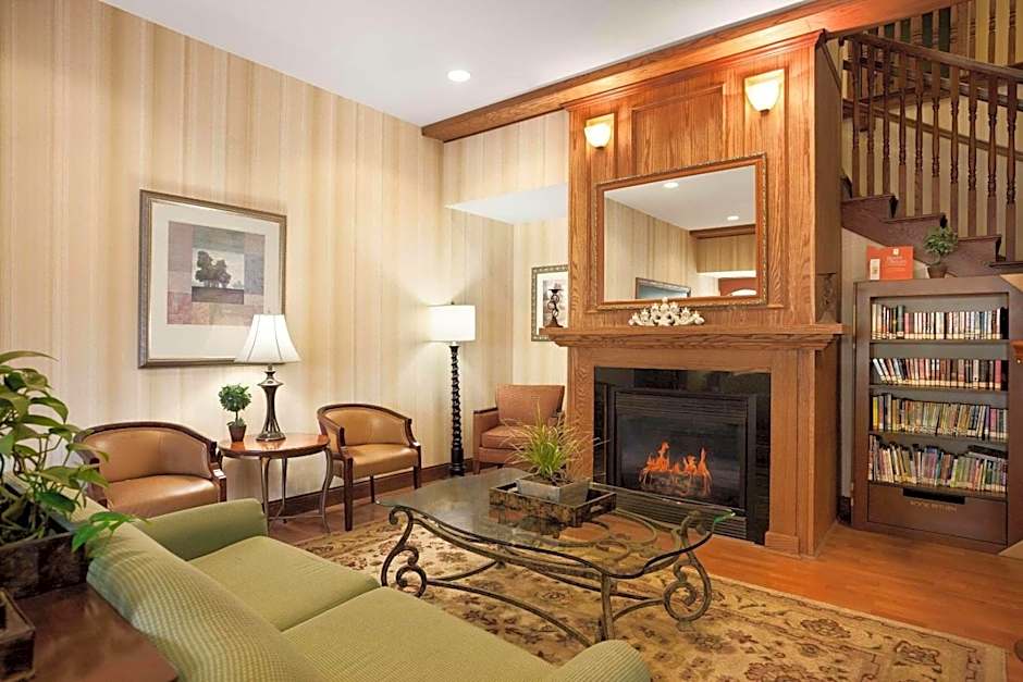Country Inn & Suites by Radisson, Ithaca, NY