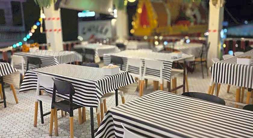 Chilli Hotel & Restaurant