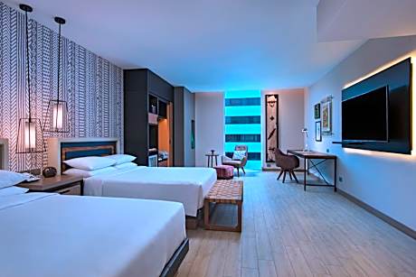 Twin Room with Atrium View