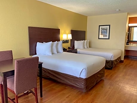 Double Room with Two Double Beds - Non-Smoking