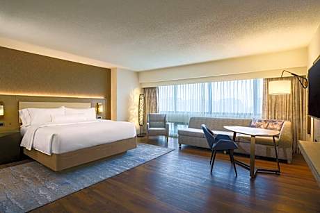 King Room- WestinWORKOUT Peloton Bike