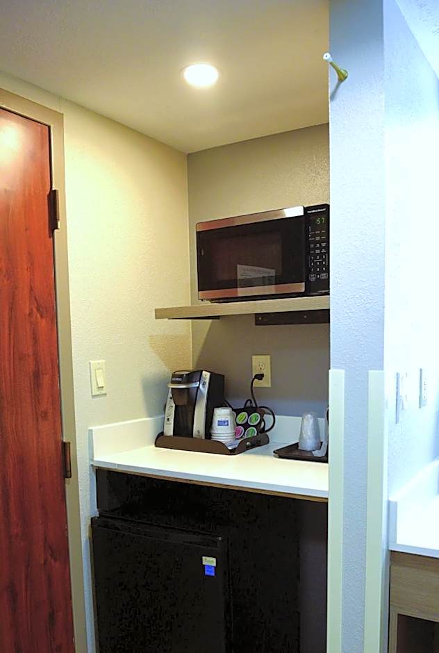 Keene Elm City Hotel, Ascend Hotel Collection