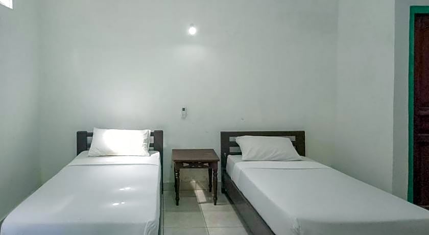 DATON HOUSE near Bali Zoo Ubud Mitra RedDoorz